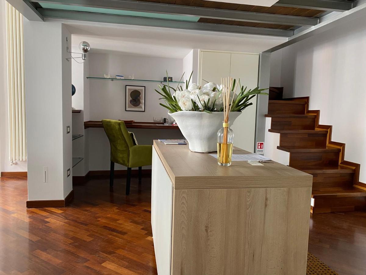 Portacatena Suite Салерно Екстериор снимка